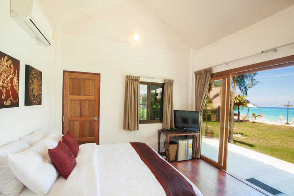 Mali Resort Pattaya Beach Koh Lipe Extérieur photo