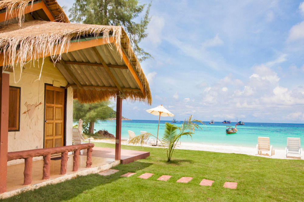 Mali Resort Pattaya Beach Koh Lipe Extérieur photo